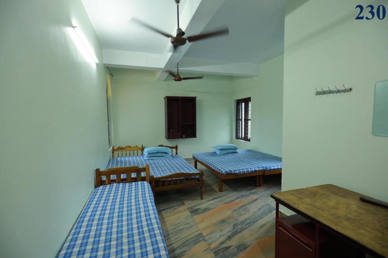 Arackal Tourist Home Tripunithura Luaran gambar