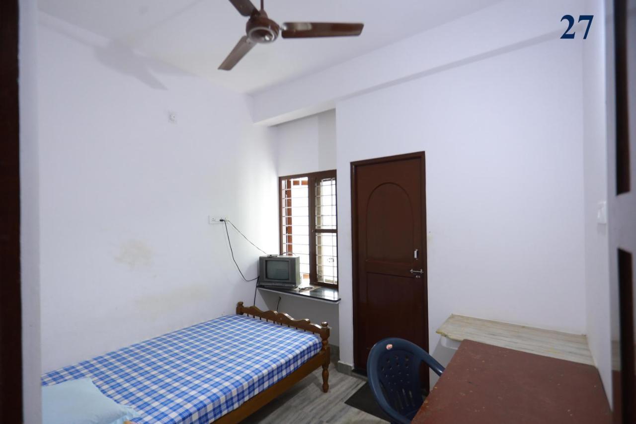 Arackal Tourist Home Tripunithura Luaran gambar