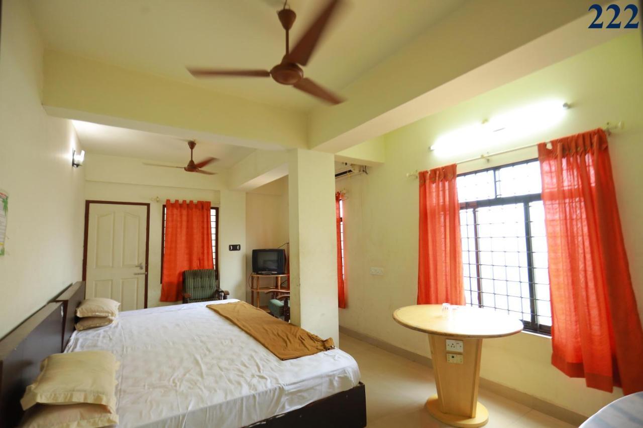 Arackal Tourist Home Tripunithura Luaran gambar